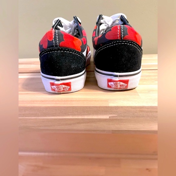 Like-new condition, Vans Old Skool Skate shoe, black suede and canvas, Size 7 - Picture 3 of 6